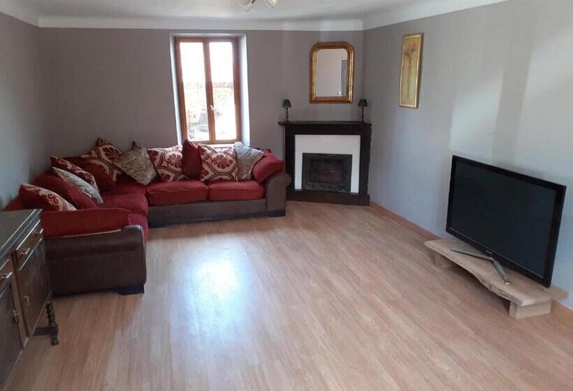 مبيت وإفطار Chambre D Hôtes De Puy Faucher