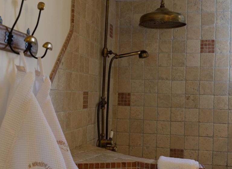 住宿加早餐  Chambres D Hôtes Et Studios De Charme   A Mandria