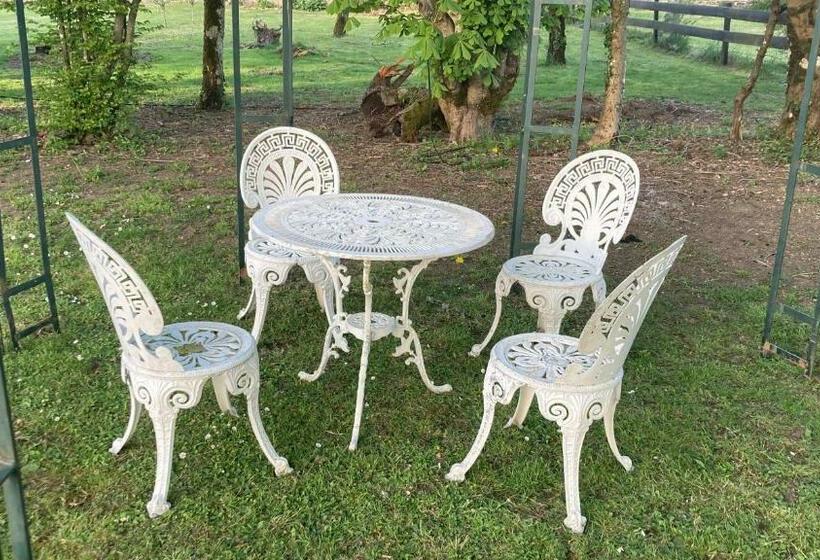 Bed and Breakfast Chez Zoiseau Et Zoiseautte