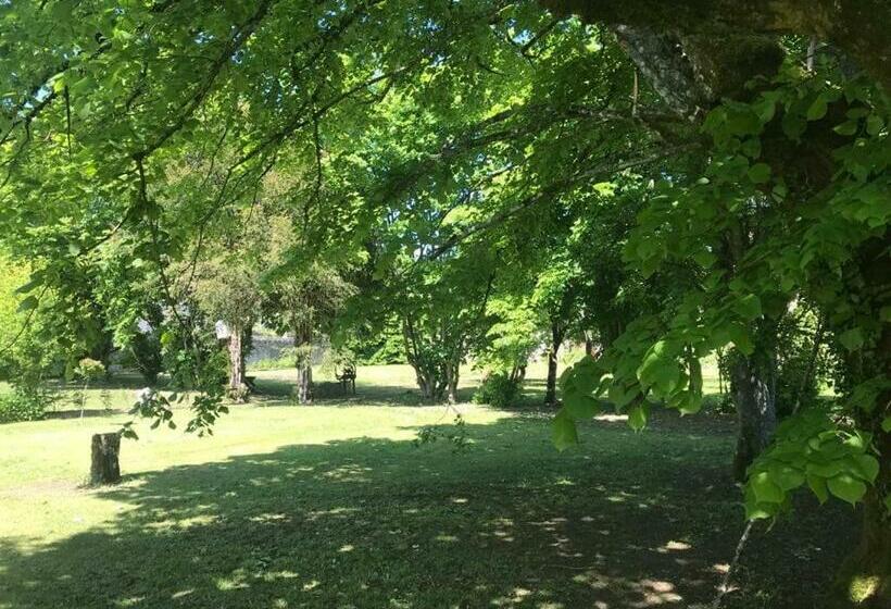 Bed and Breakfast Chez Zoiseau Et Zoiseautte