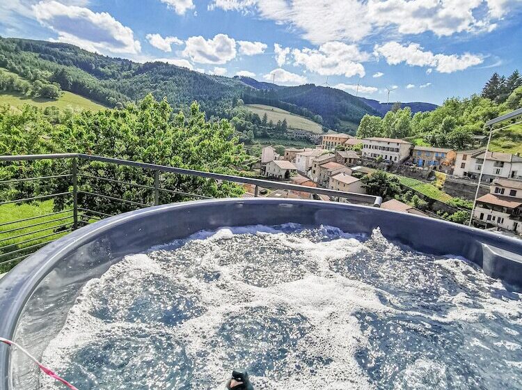 Bed and Breakfast Domaine De La Rue De La Tour