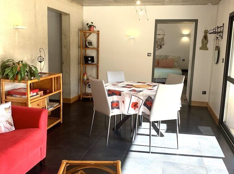 Bed and Breakfast Domaine De La Rue De La Tour