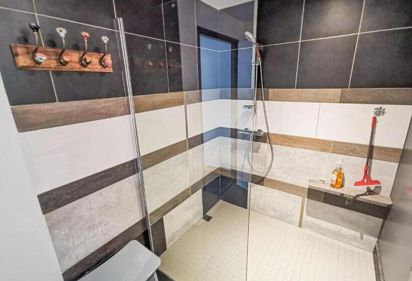 Bed and Breakfast Domaine De La Rue De La Tour