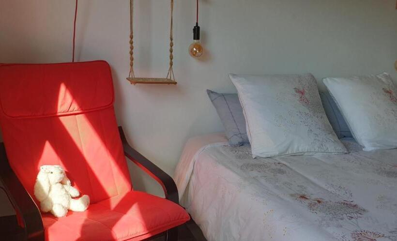 Bed and Breakfast Domaine De La Rue De La Tour