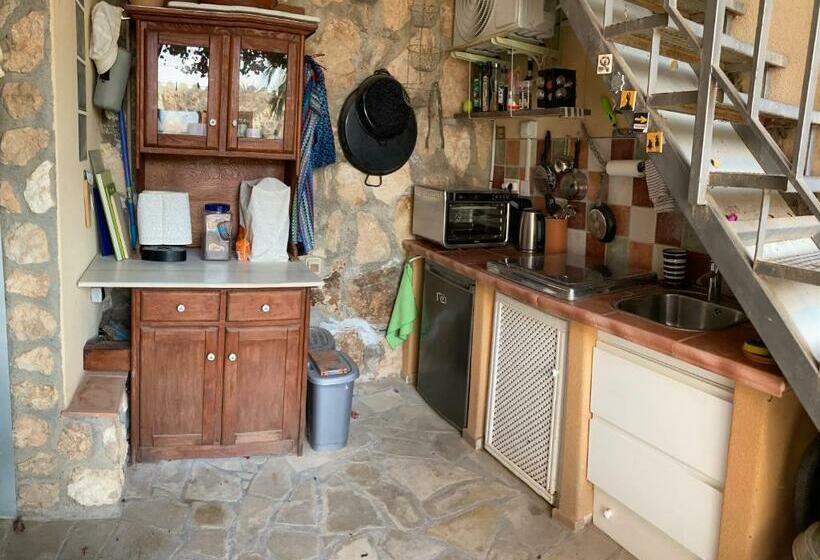 مبيت وإفطار Dachterrassenzimmer In Romantischem Landhaus Mit Pool