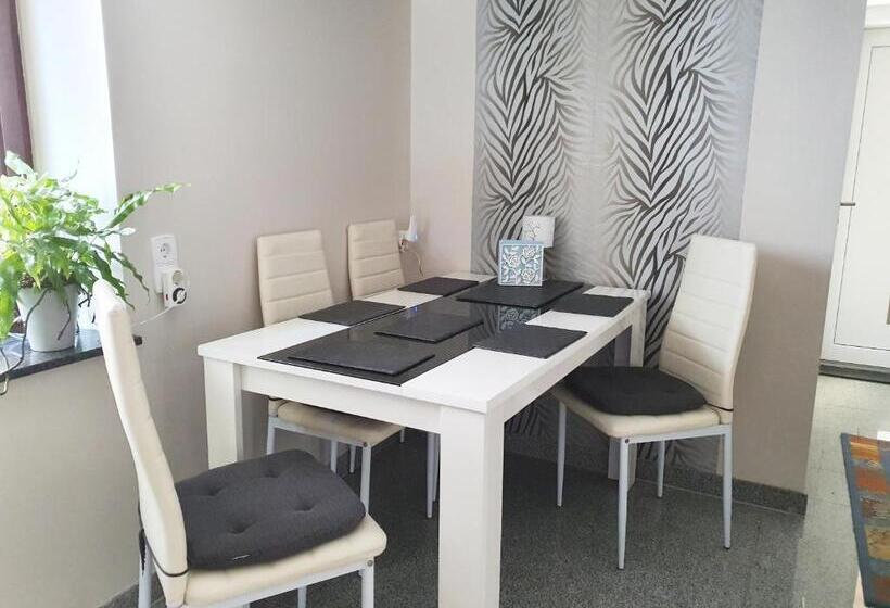 Bed and Breakfast Fremdenzimmer   Petit Quartier