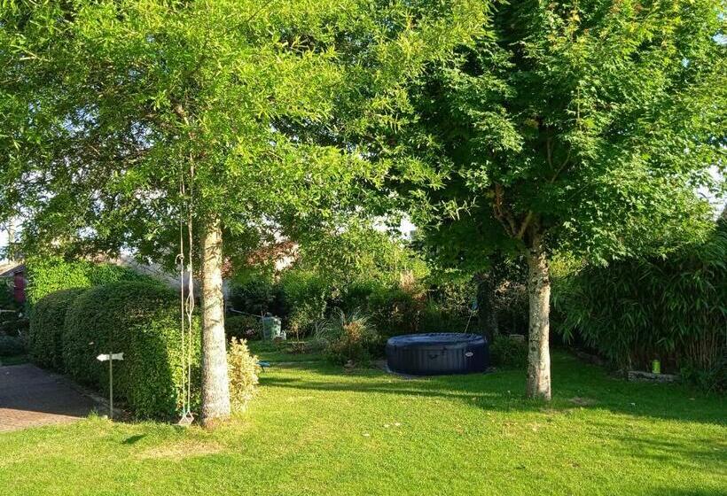 צימר La Lisière Du Morvan