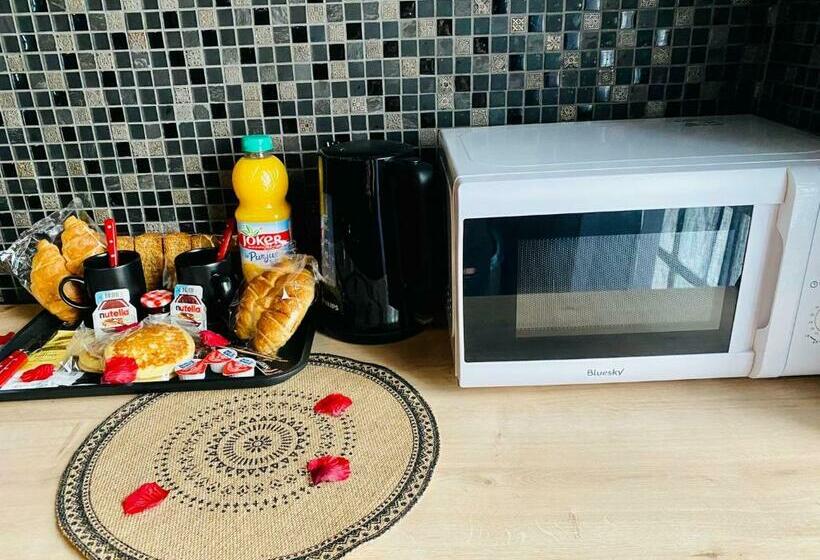 مبيت وإفطار La Valentine Spa