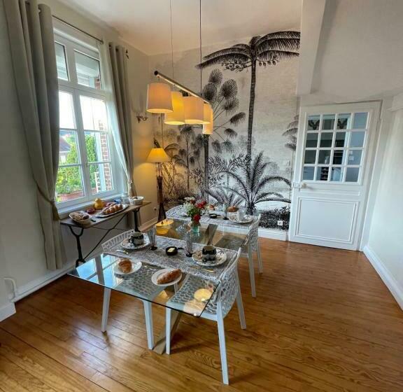 مبيت وإفطار Le Logis D’anne Sophie