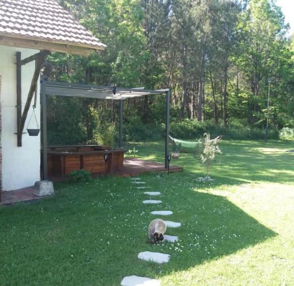 مبيت وإفطار Les Eygletières