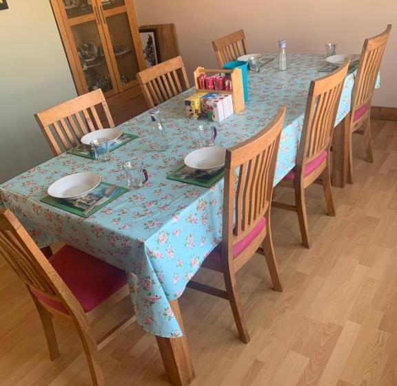 مبيت وإفطار Mussenden House