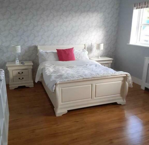 צימר Private Room In Superb House Bed 1