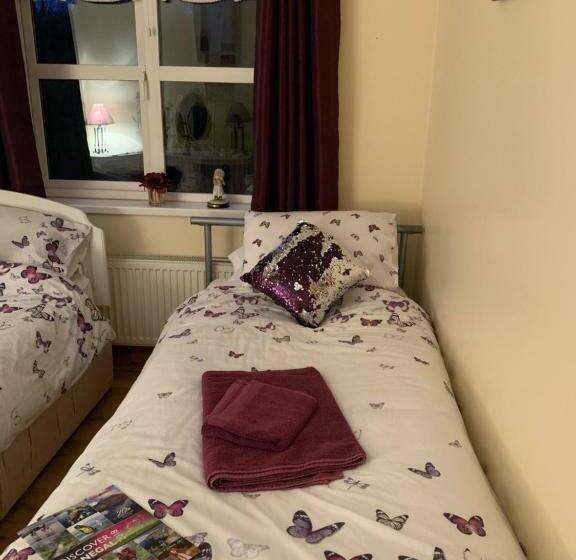 مبيت وإفطار Sessiagh House