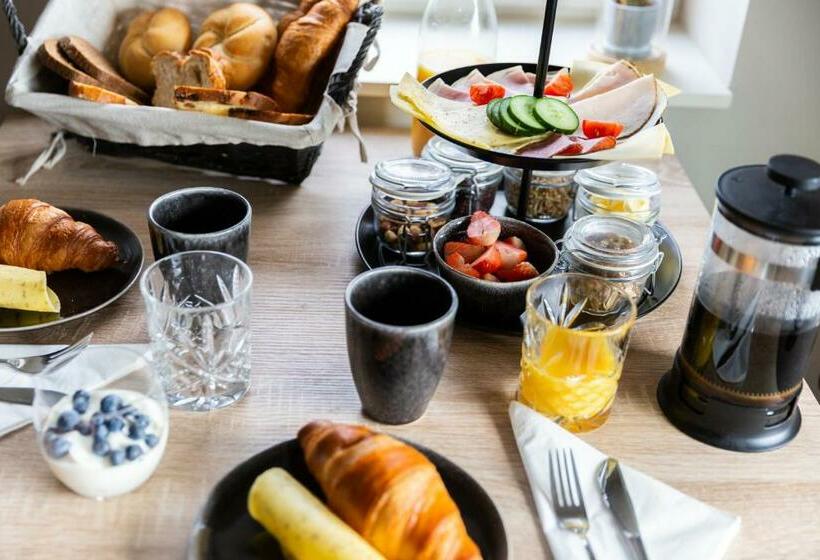 مبيت وإفطار Weeruusz