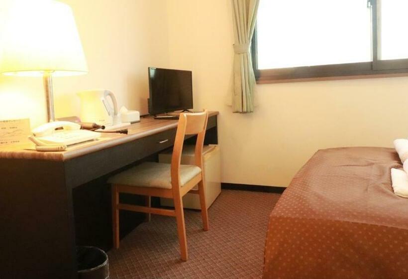 Business Hotel Kudamatsu