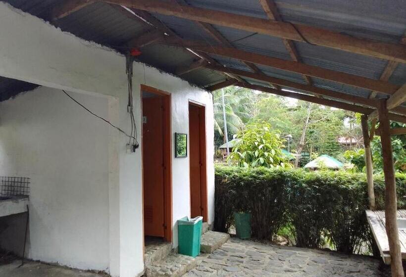 Camp Paraiso Resort