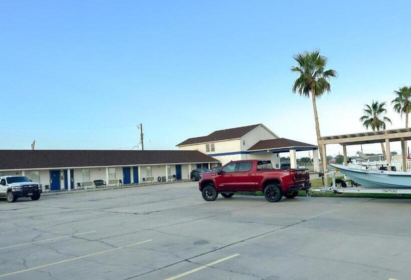 Coastal Bend At Seadrift, Motel & Rv Park