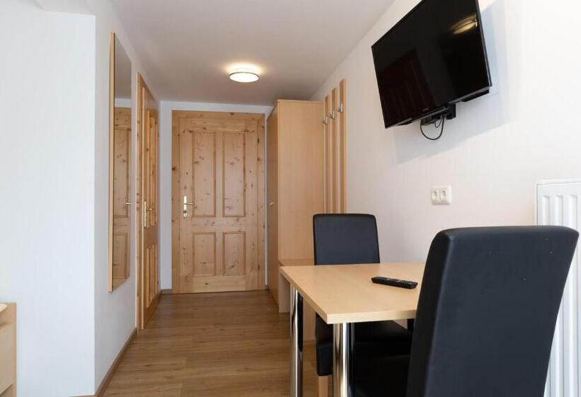 Gasthof Pension Riedl