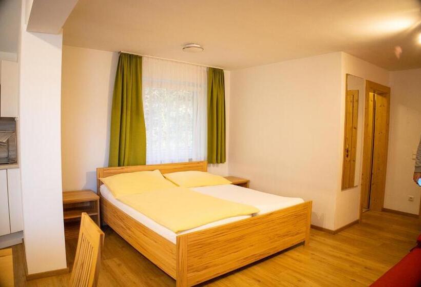 Gasthof Pension Riedl