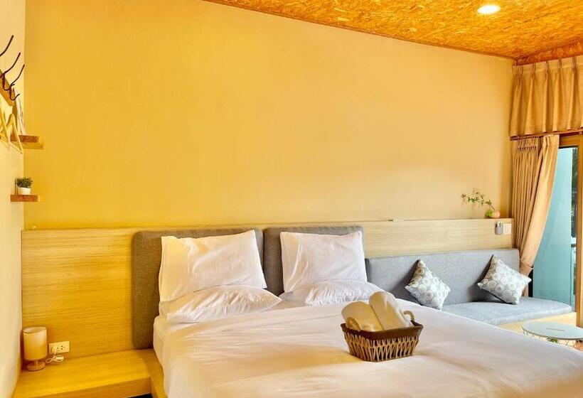 Hotel สต็อกโฮม เขาใหญ่