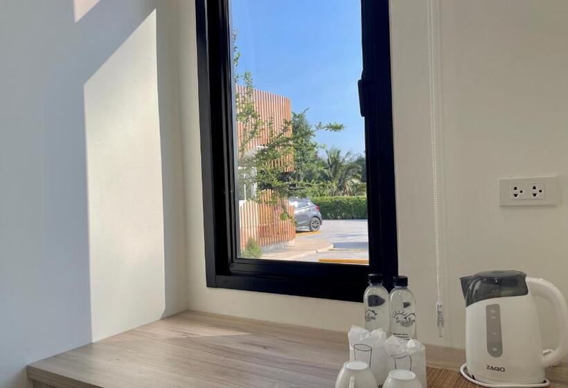 Hotel สต็อกโฮม เขาใหญ่