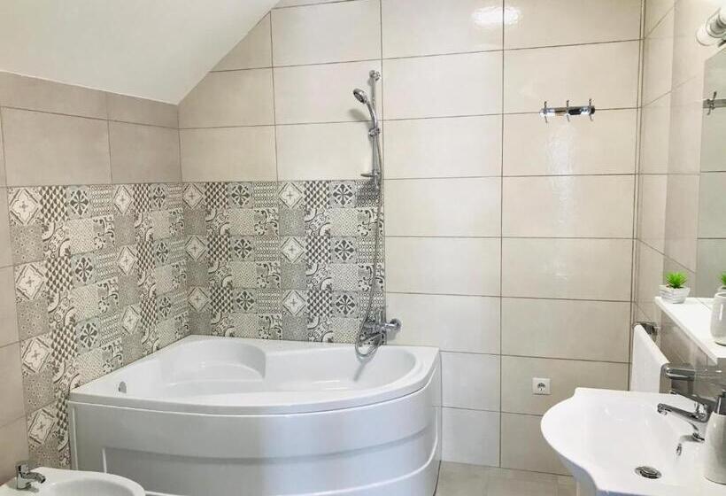 酒店 Agropensiunea Duminora