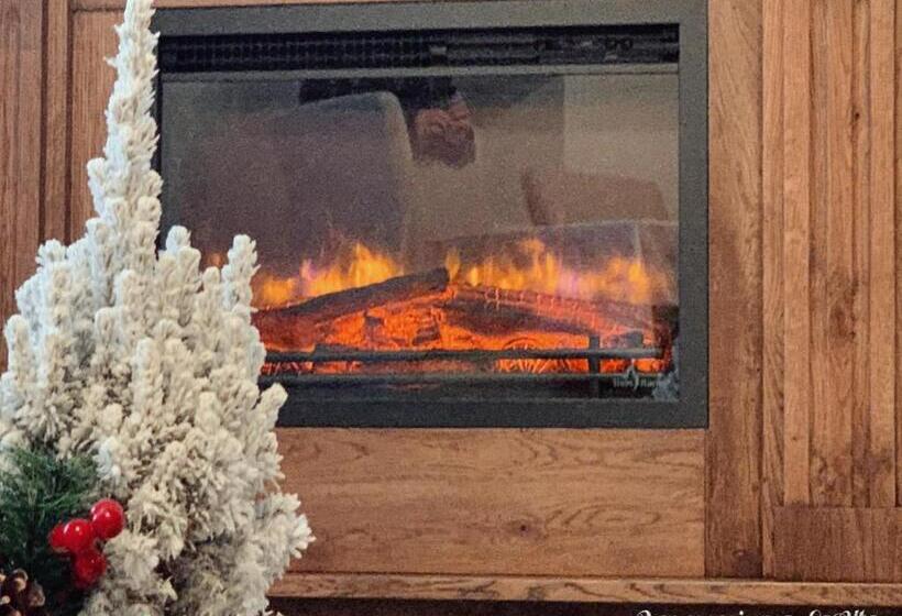 בית מלון כפרי Agropensiunea La Uța