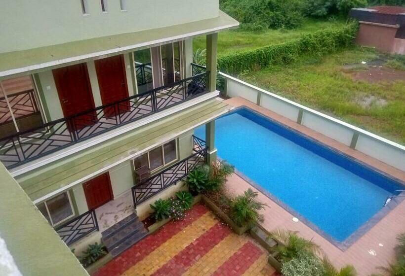 בית מלון כפרי Beach Haven  Nagaon Beach