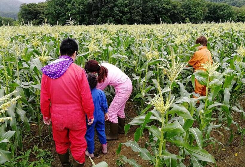 فندق Farm Stay Ezura Farm