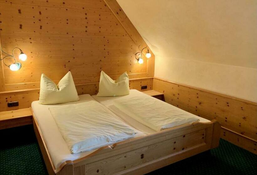 ホテル Gasthof Hartl Zum Unterwirt