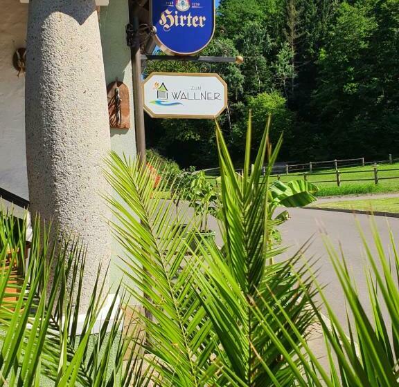 Отель Gasthof Zum Wallner