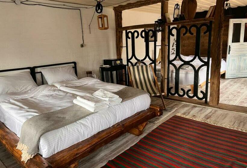 בית מלון כפרי Hnameni Bovadzor Lodge