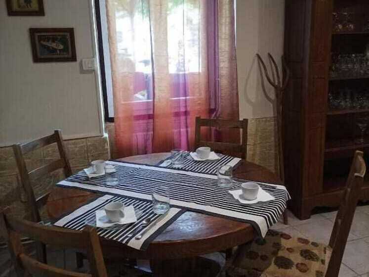 בית מלון כפרי L  Auberge Campagnarde, Lourdes