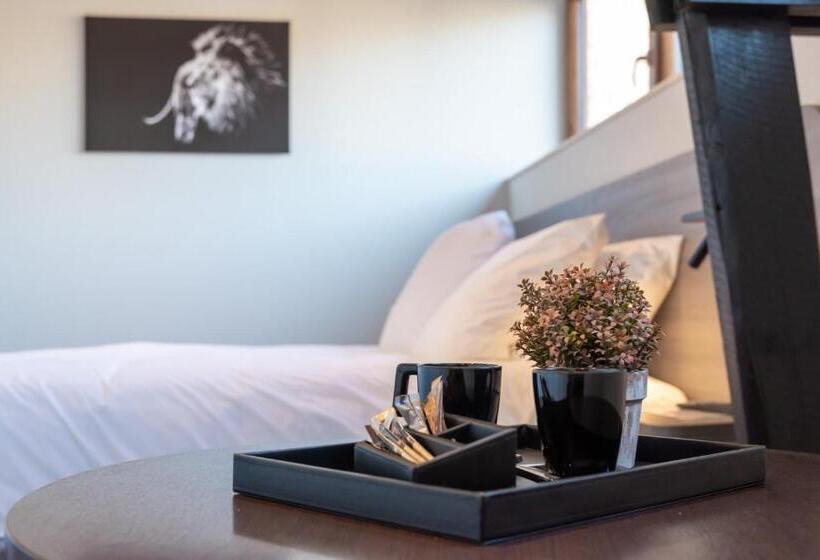 בית מלון כפרי Les Chambres Du Domaine Du Vieux Château