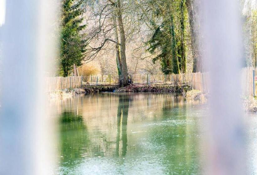 בית מלון כפרי Les Chambres Du Domaine Du Vieux Château