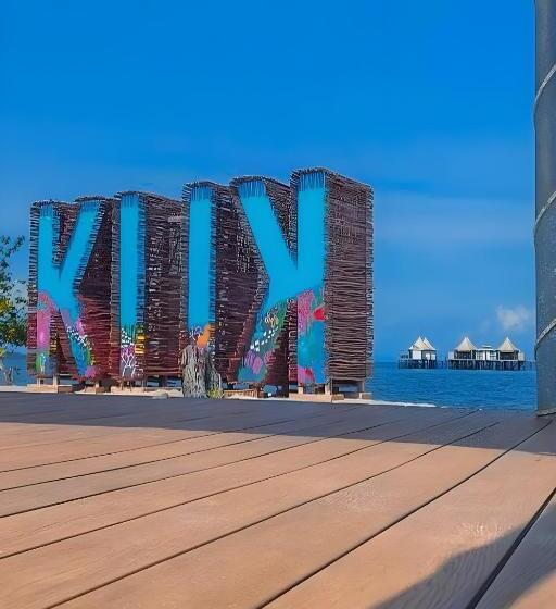 Kiki Beach Resort, Batam