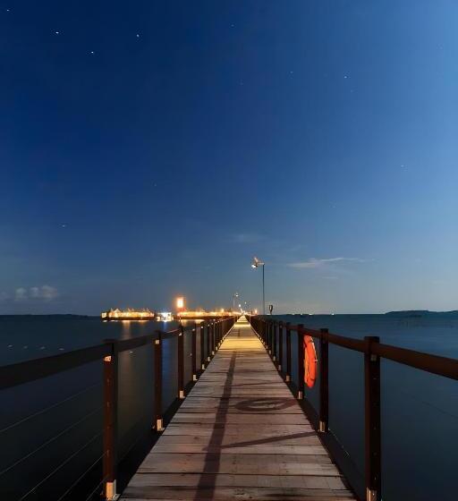 Kiki Beach Resort, Batam