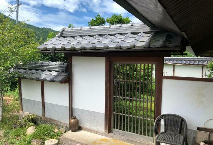 Pensiune 古民家 羅美 Japanese Old Style House La Vie