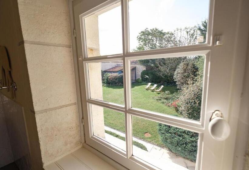 ペンション A L Ombre Du Figuier