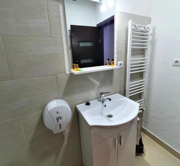 膳宿费 Ari Events