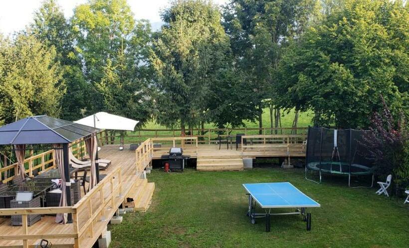 פנסיון Chalet Savoyard Balcon De Villy