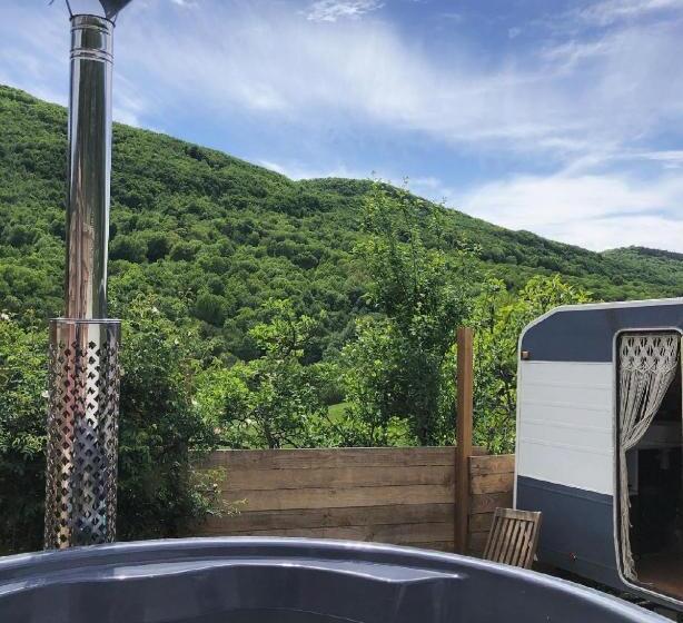 Пансион Gîte Aurinko : Caravane Avec Bain Nordique