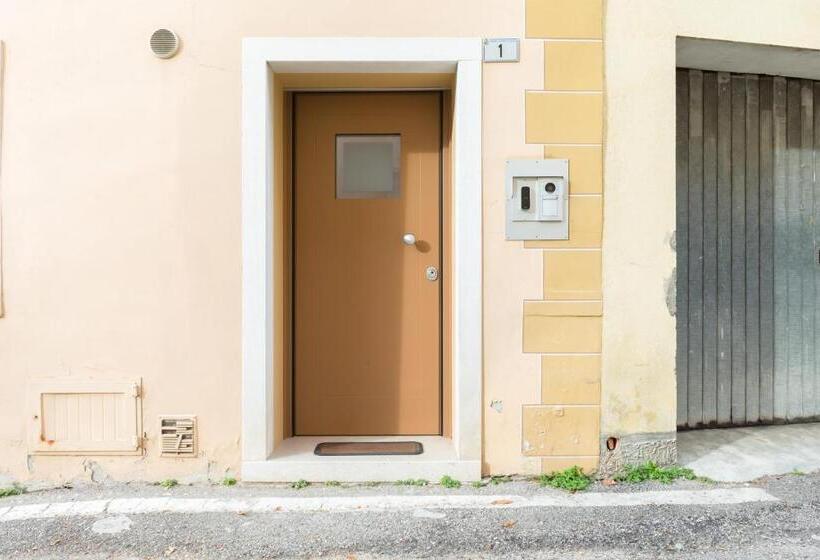 פנסיון Guest House La Sosta