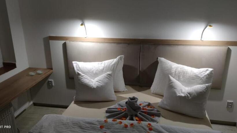 펜션 Hostinec U Zlaté Lípy