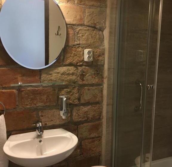 بنسيون Jókai Vendégház Homokkomárom