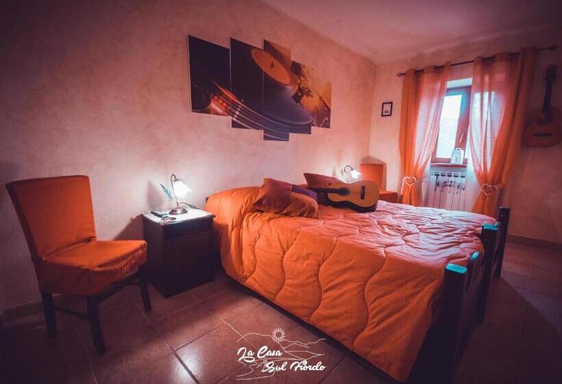 펜션 La Casa Sul Fiordo Lago Del Turano