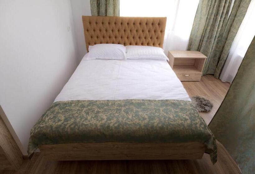 Пансион La Helesteu