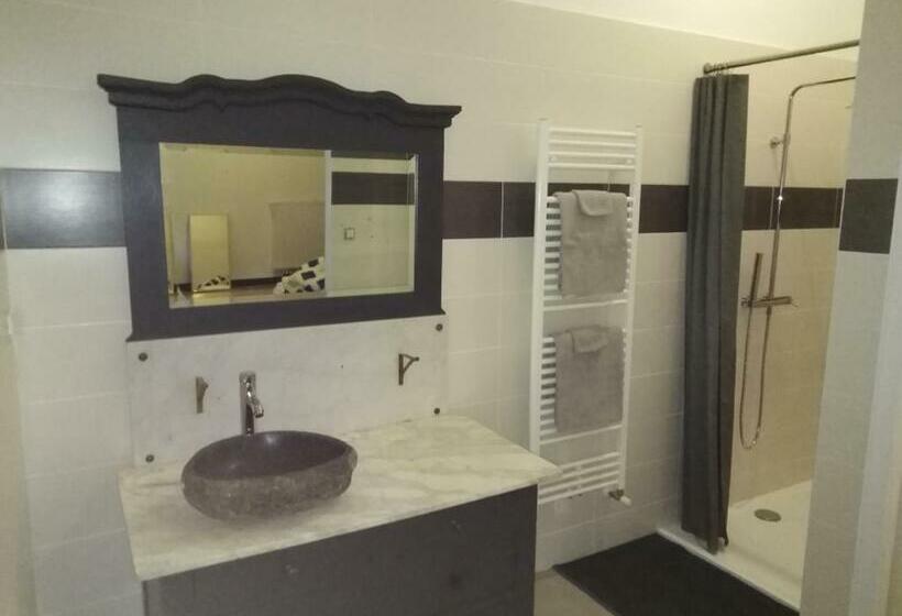 بنسيون La Maison De Valbois