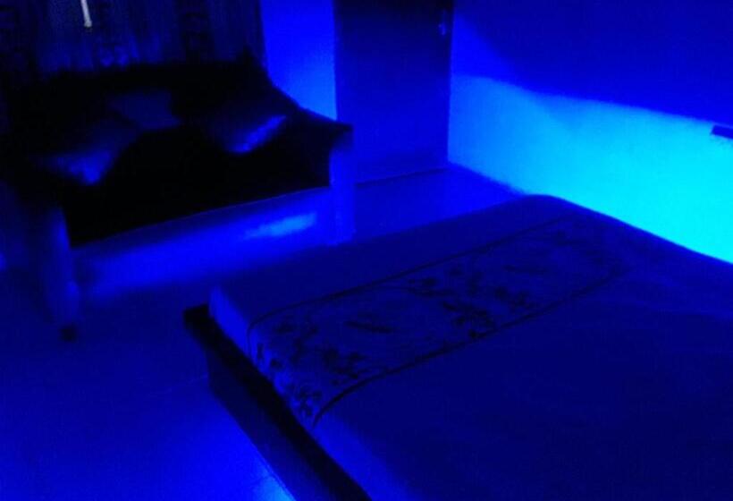 بنسيون Lethabo Guest House