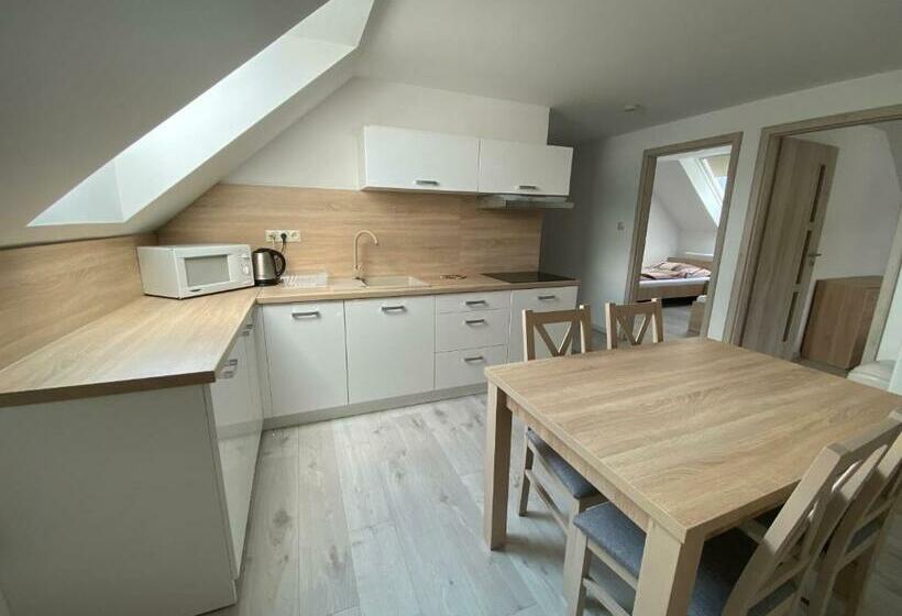 펜션 Penzión U Komu žaškov, Okres Dolný Kubín